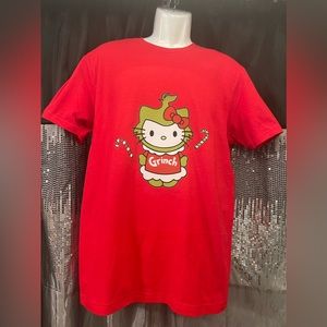 The Grinch Hello Kitty shirt🎄